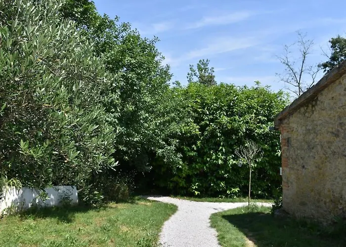 Grange Labarthessie Tatil Evi *